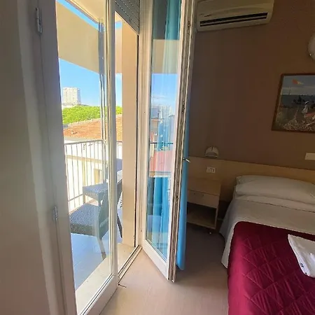 Hotel New Primula Rimini Extérieur photo