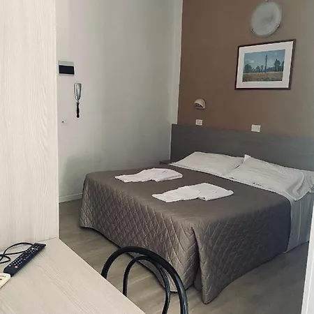 Hotel New Primula Rimini Extérieur photo